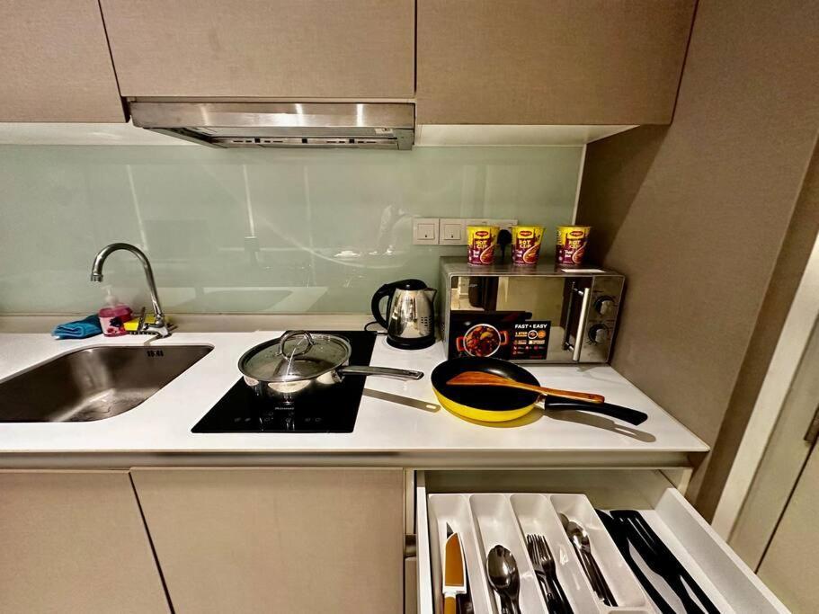 Royal Place- Tamarind Suite ไซเบอร์จายา ภายนอก รูปภาพ